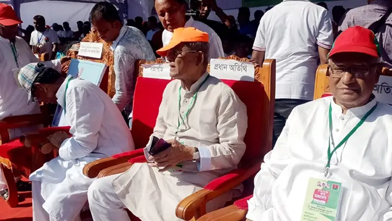 কুমিল্লায় বিএনপির বিভাগীয় গণসমাবেশ শুরু কুমিল্লায় বিএনপির বিভাগীয় গণসমাবেশ শুরু