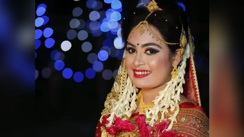 বিয়ের ২৫ ভরি স্বর্ণ হাতিয়ে নিতে স্ত্রীকে খুন বিয়ের ২৫ ভরি স্বর্ণ হাতিয়ে নিতে স্ত্রীকে খুন