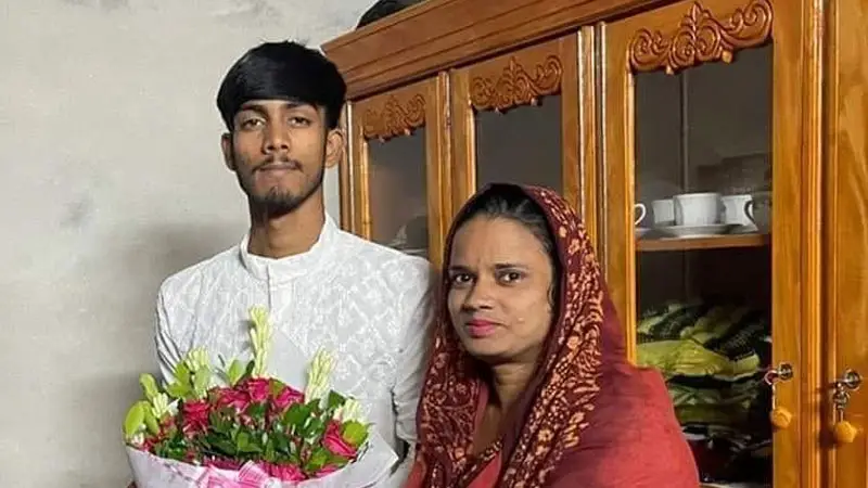 শিক্ষিকার মৃত্যুর রহস্য দ্রুত উন্মোচনের দাবি স্বজনদের শিক্ষিকার মৃত্যুর রহস্য দ্রুত উন্মোচনের দাবি স্বজনদের