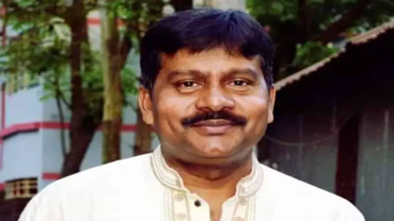 পাবনা জেলা বিএনপির যুগ্ম আহ্বায়ক গ্রেফতার পাবনা জেলা বিএনপির যুগ্ম আহ্বায়ক গ্রেফতার
