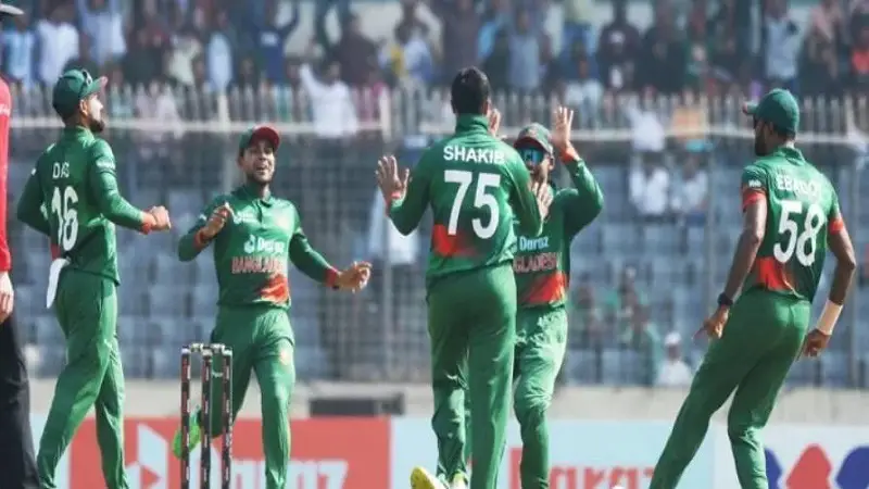 ১৮৬ রানে গুটিয়ে গেছে ভারত ১৮৬ রানে গুটিয়ে গেছে ভারত