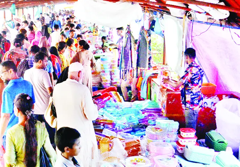 চাঁদার ভাগ অনেকেই পান চাঁদার ভাগ অনেকেই পান