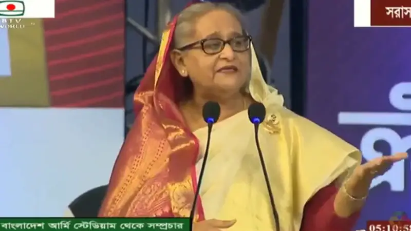 বিশ্বকাপে আমাদের টিম নেই, এটা কষ্ট দেয়: প্রধানমন্ত্রী