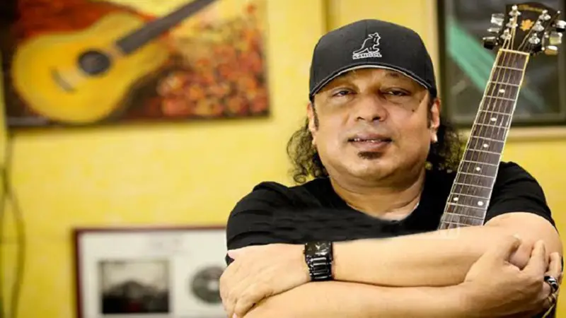 আজ আইয়ুব বাচ্চুর ৬০তম জন্মদিন আজ আইয়ুব বাচ্চুর ৬০তম জন্মদিন