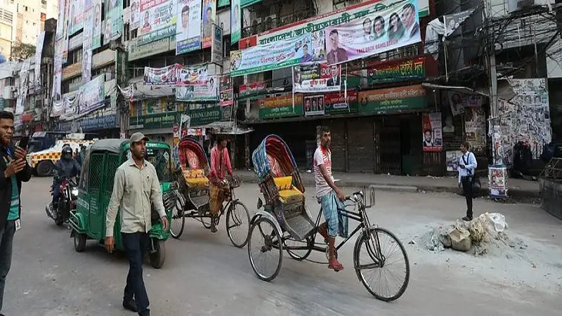 বিএনপি কার্যালয়ের সামনের সড়ক খুলে দিয়েছে পুলিশ