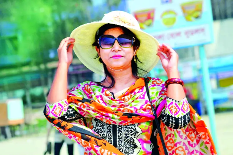 নিজেকে ভালবাসুন নিজেকে ভালবাসুন