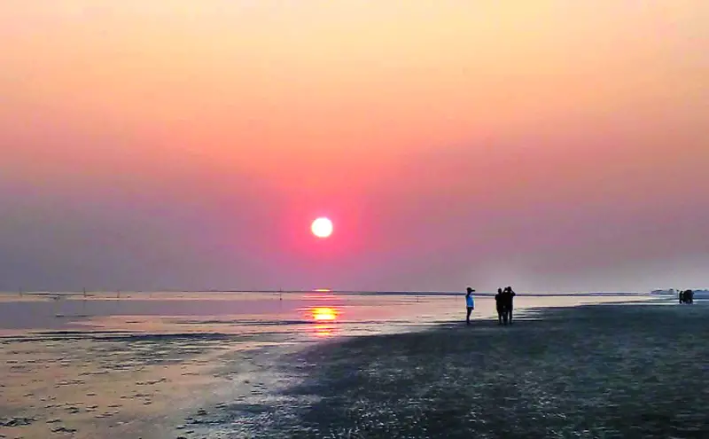 সম্ভাবনাময় পর্যটন স্পট চর হেয়ার ও সোনারচর সম্ভাবনাময় পর্যটন স্পট চর হেয়ার ও সোনারচর