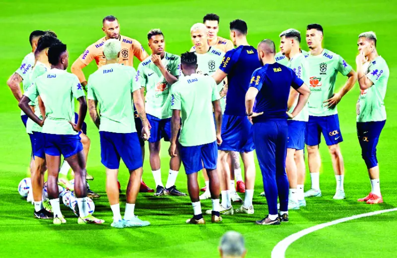 নেইমারকে ছাড়া মাঠে নামছে ব্রাজিল নেইমারকে ছাড়া মাঠে নামছে ব্রাজিল