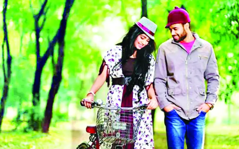 সঙ্গী যখন ক্যাপ সঙ্গী যখন ক্যাপ