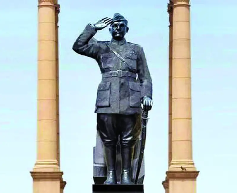 দিল্লীতে নেতাজীর পূর্ণাবয়ব মূর্তি স্থাপন