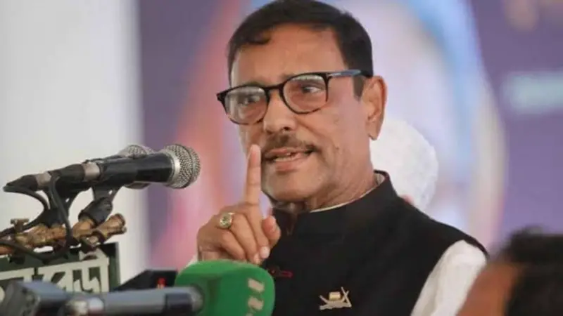 খেলা হবে মাঠে, মোকাবেলা রাজপথে