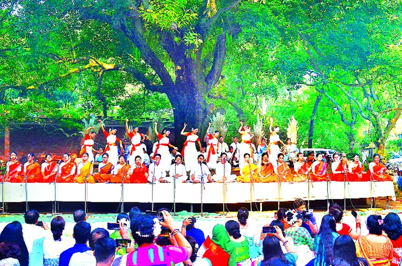 শরতের শতরূপে পরিপূর্ণ সকাল, ছায়ানটের নিবেদন