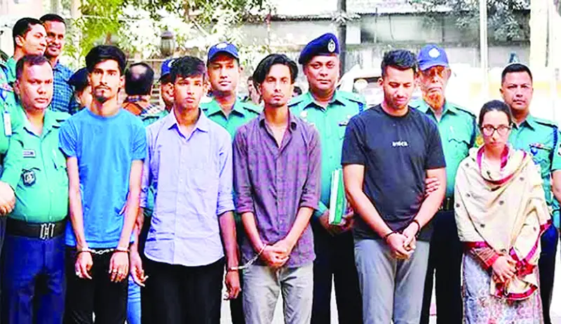 ঘুরতে যাওয়ার টাকা জোগাড় করতে নানাকে খুন ঘুরতে যাওয়ার টাকা জোগাড় করতে নানাকে খুন