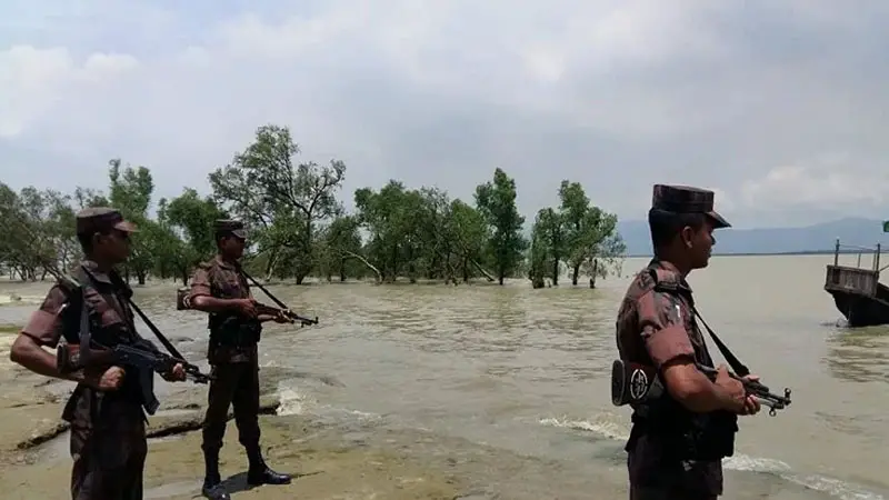 তুমব্রুর পর এবার টেকনাফ সীমান্তে আসছে গোলাগুলির শব্দ 