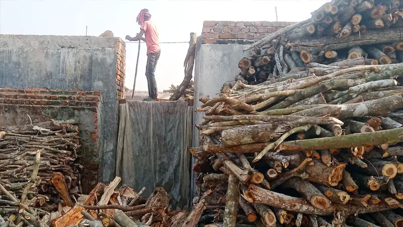 হাইকোর্টের রায়ের পরও ১৪৮ অবৈধ ইটভাটার কার্যক্রম বন্ধ হয়নি