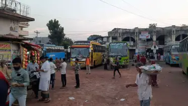 ৩৬ ঘণ্টা পর বাগেরহাটে গণপরিবহন চলাচল শুরু