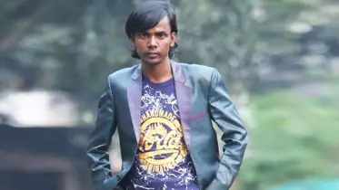 উপ-নির্বাচনে আওয়ামী লীগের প্রার্থী হতে চান হিরো আলম