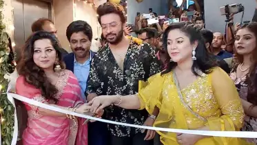 বিউটি পার্লার উদ্বোধন করলেন শাকিব