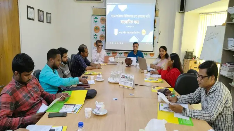 সড়ক পরিবহন বিধিমালা প্রণয়নের দাবি সড়ক পরিবহন বিধিমালা প্রণয়নের দাবি