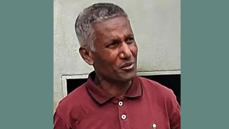 মামলা থেকে অব্যাহতি পেলেন শিক্ষক হৃদয় মণ্ডল মামলা থেকে অব্যাহতি পেলেন শিক্ষক হৃদয় মণ্ডল