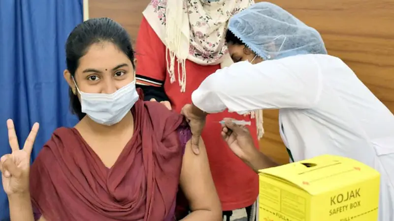 শেষ হচ্ছে করোনা টিকার ক্যাম্পেইন শেষ হচ্ছে করোনা টিকার ক্যাম্পেইন