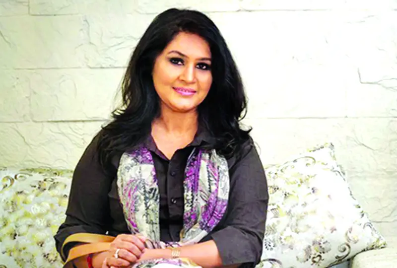 সবার কণ্ঠ একই রকম কেন লাগবে! সবার কণ্ঠ একই রকম কেন লাগবে!