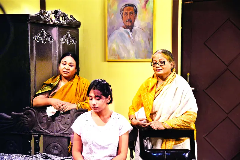 শোক দিবসের নাটক ‘শ্রাবণ মন’ শোক দিবসের নাটক ‘শ্রাবণ মন’