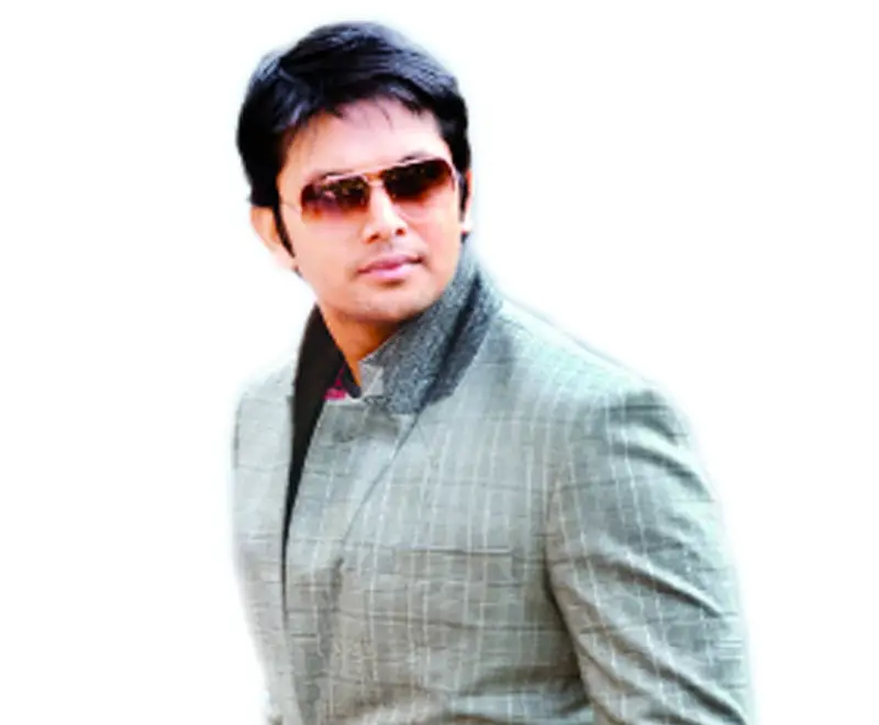 নতুন বছরের প্রথম সিনেমায় শুভ নতুন বছরের প্রথম সিনেমায় শুভ