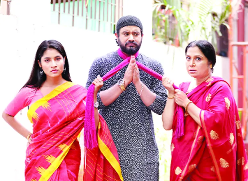 ‘তুফান ঘটক’ আশরাফ সুপ্ত ‘তুফান ঘটক’ আশরাফ সুপ্ত