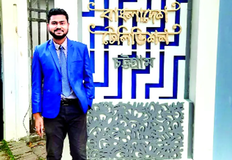 লিয়ন এখন বড় বিতার্কিক লিয়ন এখন বড় বিতার্কিক