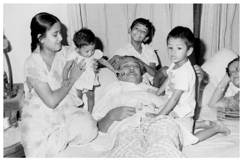 প্রাণবন্ত এক শিশু প্রাণবন্ত এক শিশু
