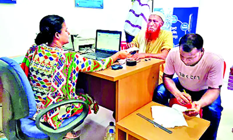 গ্রামে ব্যাংকিং সেবা বাড়ছে গ্রামে ব্যাংকিং সেবা বাড়ছে