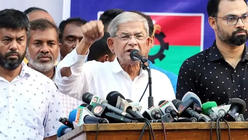 ‘সরকার বুক ফুলিয়ে মিয়ানমারের প্রতিবাদ করতে পারছে না’