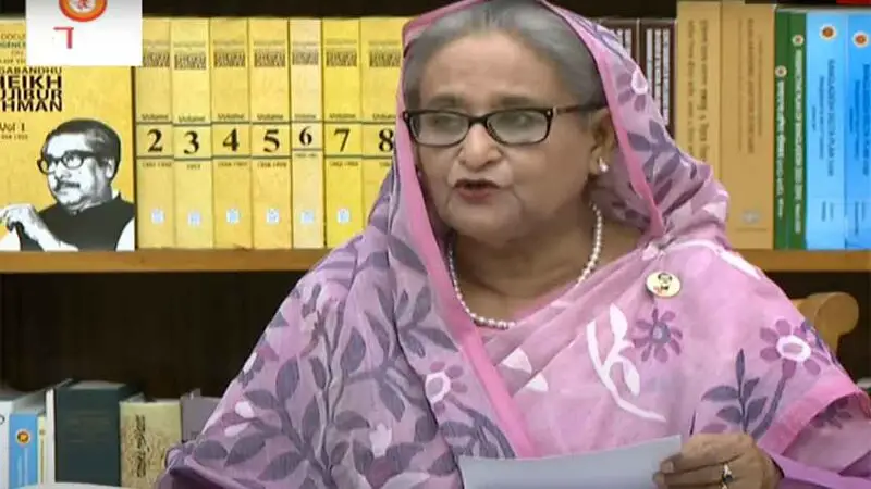 প্রধানমন্ত্রীর সংবাদ সম্মেলন শুরু প্রধানমন্ত্রীর সংবাদ সম্মেলন শুরু