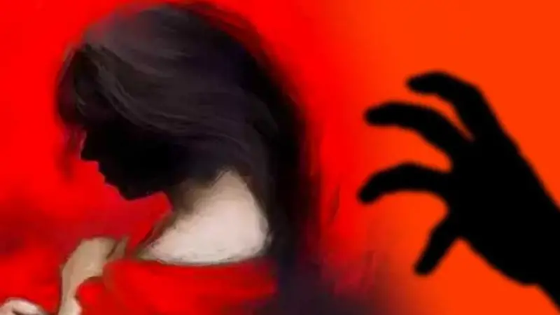 গোপালগঞ্জে ইউপি চেয়ারম্যানের বিরুদ্ধে ধর্ষণের অভিযোগ গোপালগঞ্জে ইউপি চেয়ারম্যানের বিরুদ্ধে ধর্ষণের অভিযোগ