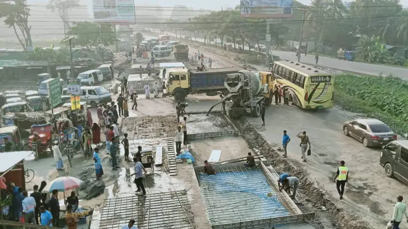 যাএীদের বিকল্প সড়ক ব্যবহারের অনুরোধ সওজের