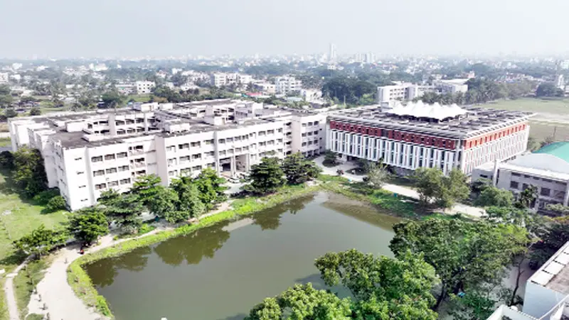 আলোকিত খুলনা বিশ্ববিদ্যালয় আলোকিত খুলনা বিশ্ববিদ্যালয়