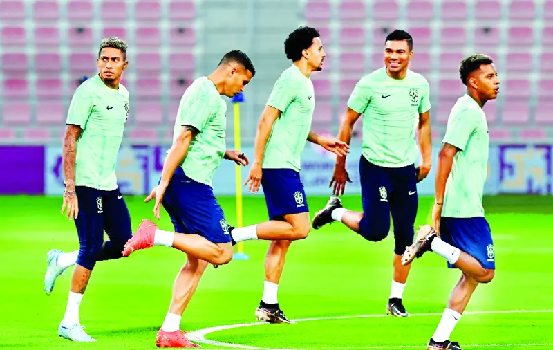 আজ ক্যামেরুনের সামনে নির্ভার ব্রাজিল আজ ক্যামেরুনের সামনে নির্ভার ব্রাজিল