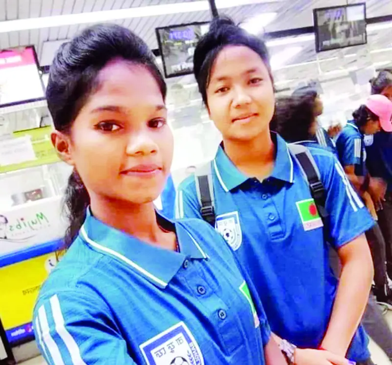 সাফ চ্যাম্পিয়ন দলের সোহাগী ও স্বপ্না এখন ঠাকুরগাঁওয়ের গর্ব সাফ চ্যাম্পিয়ন দলের সোহাগী ও স্বপ্না এখন ঠাকুরগাঁওয়ের গর্ব