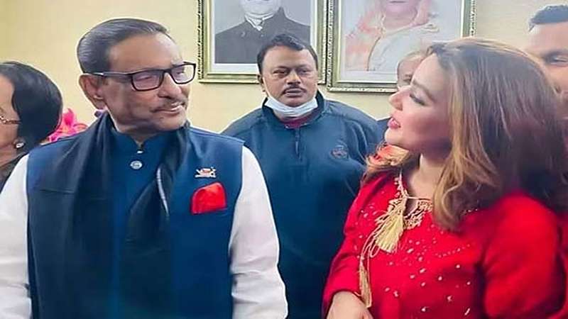 মাহিয়া মাহিকে উপ-কমিটিতে রাখার নির্দেশ দিলেন ওবায়দুল কাদের মাহিয়া মাহিকে উপ-কমিটিতে রাখার নির্দেশ দিলেন ওবায়দুল কাদের