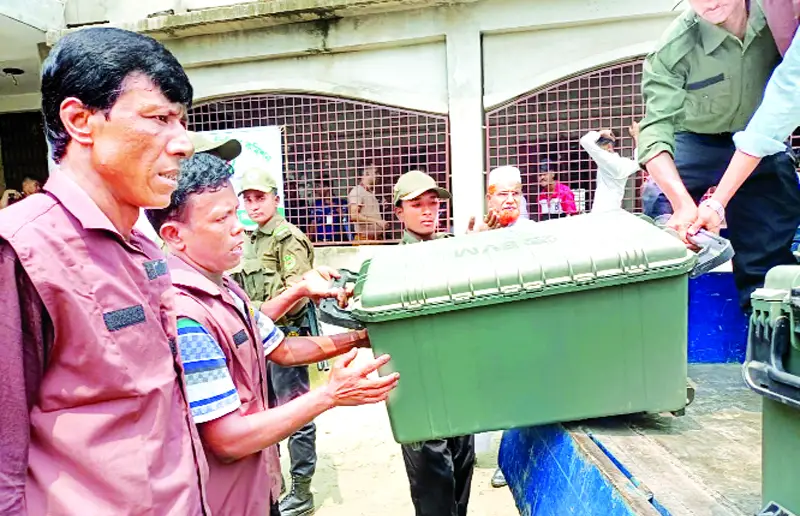 সবার দৃষ্টি গাজীপুরে সবার দৃষ্টি গাজীপুরে