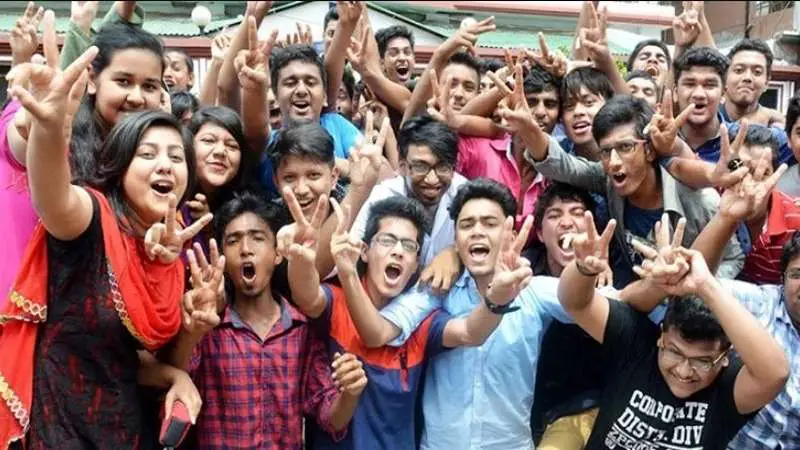এইচএসসি ও সমমানের পরীক্ষায় পাসের হার ৮৫.৯৫ এইচএসসি ও সমমানের পরীক্ষায় পাসের হার ৮৫.৯৫