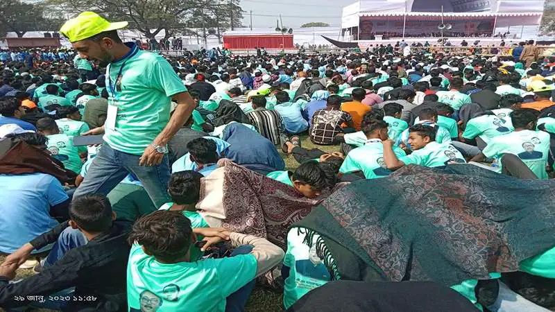 জনসভার আগেই জনসমুদ্র রাজশাহীর ঐতিহাসিক মাদ্রাসা মাঠ জনসভার আগেই জনসমুদ্র রাজশাহীর ঐতিহাসিক মাদ্রাসা মাঠ