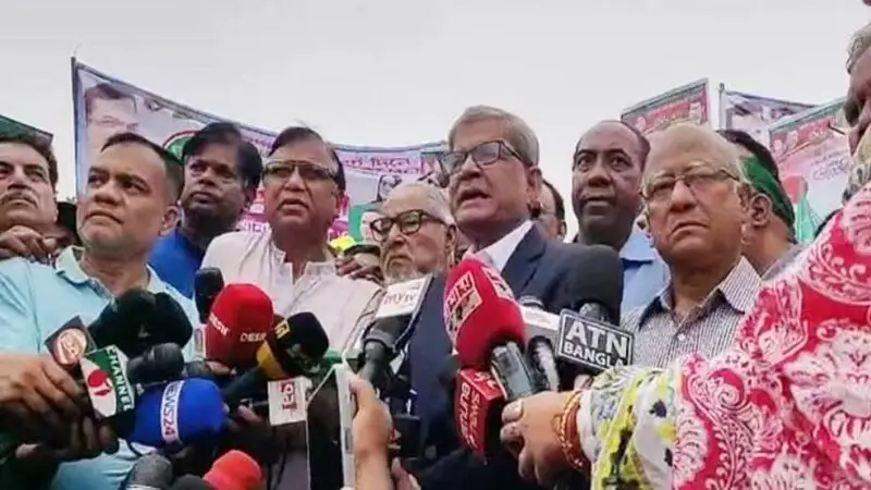 দেশে এখন স্বাধীনতা-গণতন্ত্র নেই দেশে এখন স্বাধীনতা-গণতন্ত্র নেই