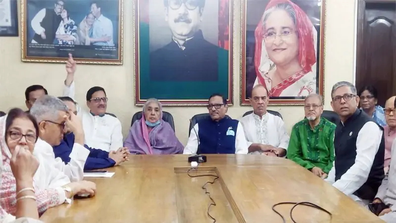 সংবিধান বাদ দিয়ে অন্য দেশের পরামর্শ গ্রহণ করবো না সংবিধান বাদ দিয়ে অন্য দেশের পরামর্শ গ্রহণ করবো না