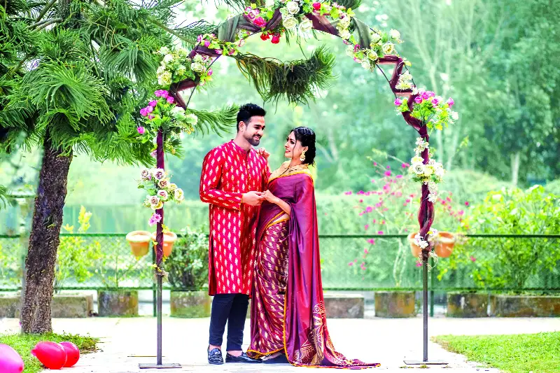 ফাগুন আসছে... ফাগুন আসছে...