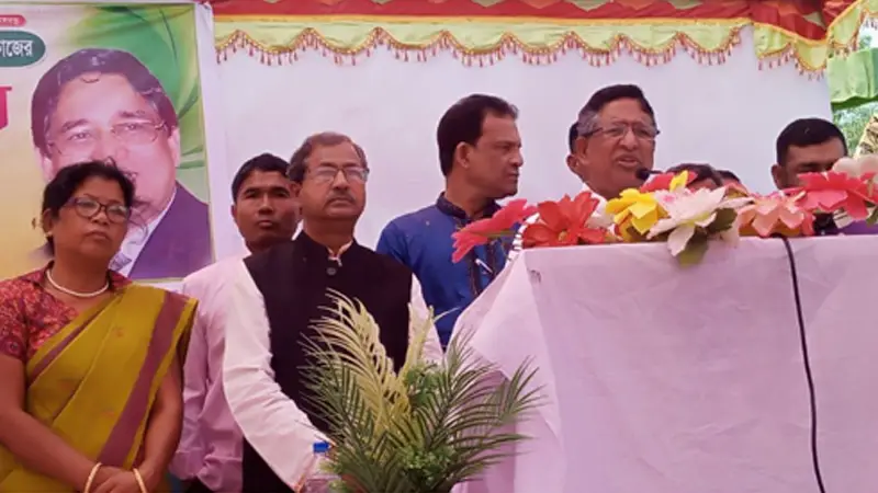 আওয়ামী লীগ ক্ষমতায় থাকলে জনগণ শান্তিতে থাকে: কৃষিমন্ত্রী আওয়ামী লীগ ক্ষমতায় থাকলে জনগণ শান্তিতে থাকে: কৃষিমন্ত্রী