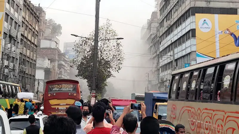 গুলিস্তানে ভবনে বিস্ফোরণ