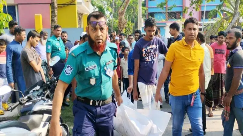 খুলনায় আওয়ামী লীগ নেতাকে গুলি করে হত্যা খুলনায় আওয়ামী লীগ নেতাকে গুলি করে হত্যা