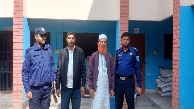 গাইবান্ধা জেলা জামায়াতের আমিরসহ গ্রেফতার ২ গাইবান্ধা জেলা জামায়াতের আমিরসহ গ্রেফতার ২
